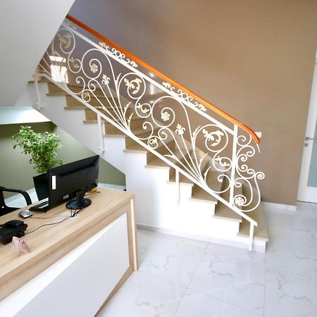 Eljos Hotel Фуша-Круя Экстерьер фото