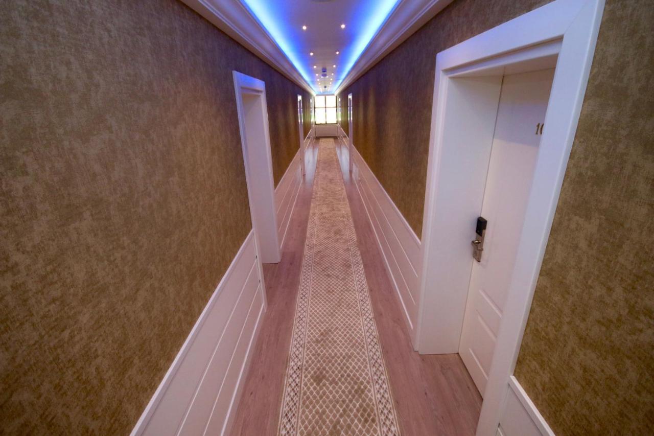 Eljos Hotel Фуша-Круя Экстерьер фото