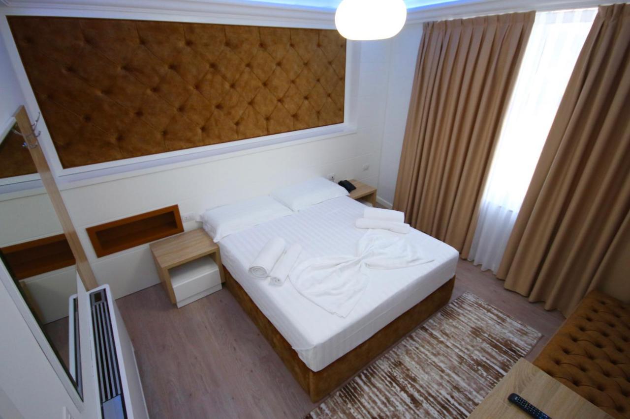 Eljos Hotel Фуша-Круя Экстерьер фото